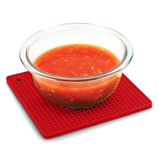 Silicone Zone Soft Cell Silicone Grid Pot Holder in Red [ 306579R ]